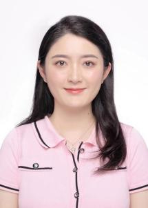 艺术学院-李凌-照片.jpg