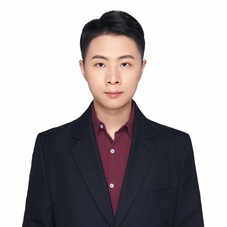 艺术学院：实验员-何彦霄_照片.jpg